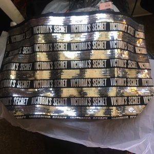 Victoria’s Secret pink bling tote